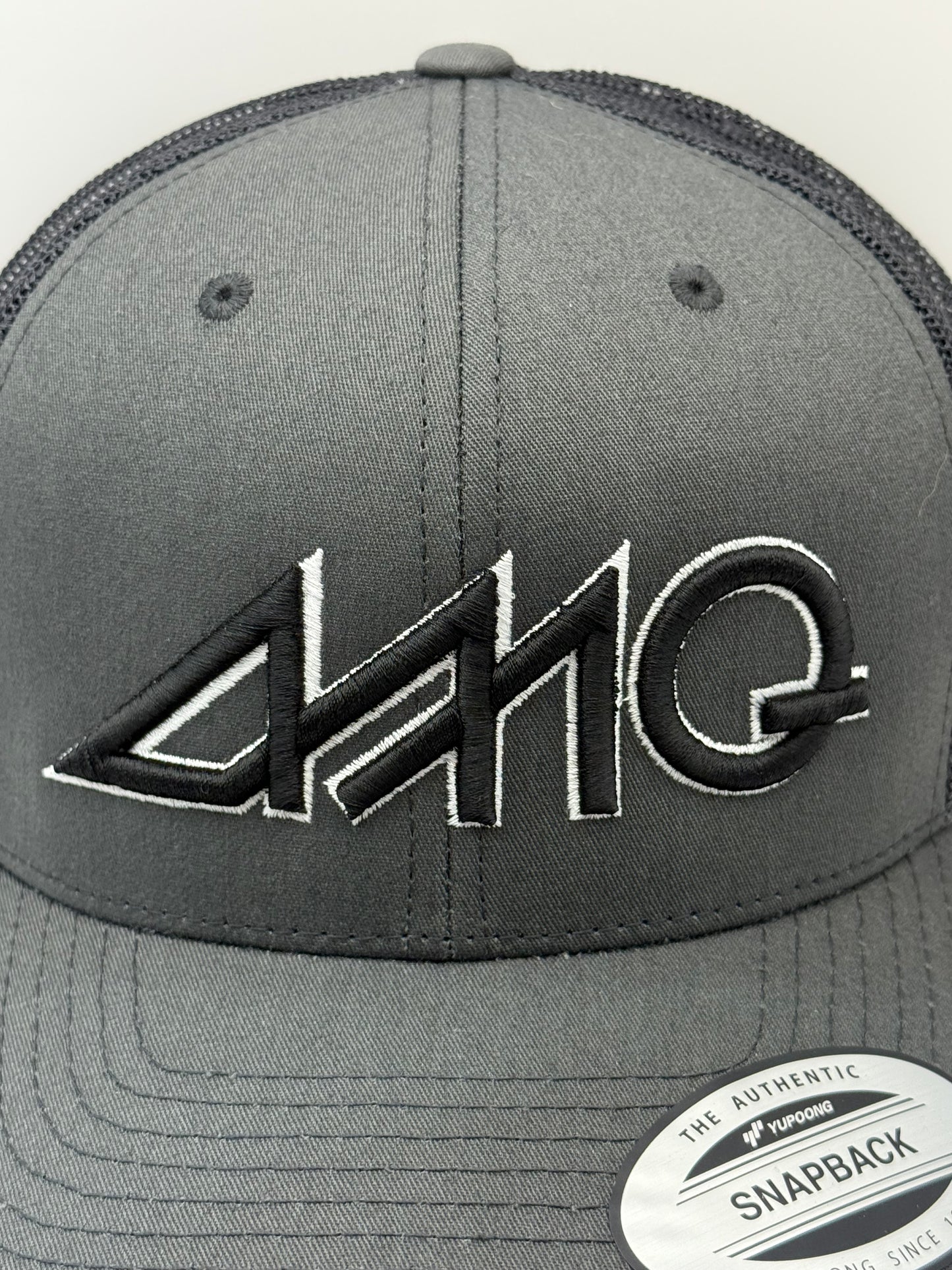 AMQ Grey - Black/Silver