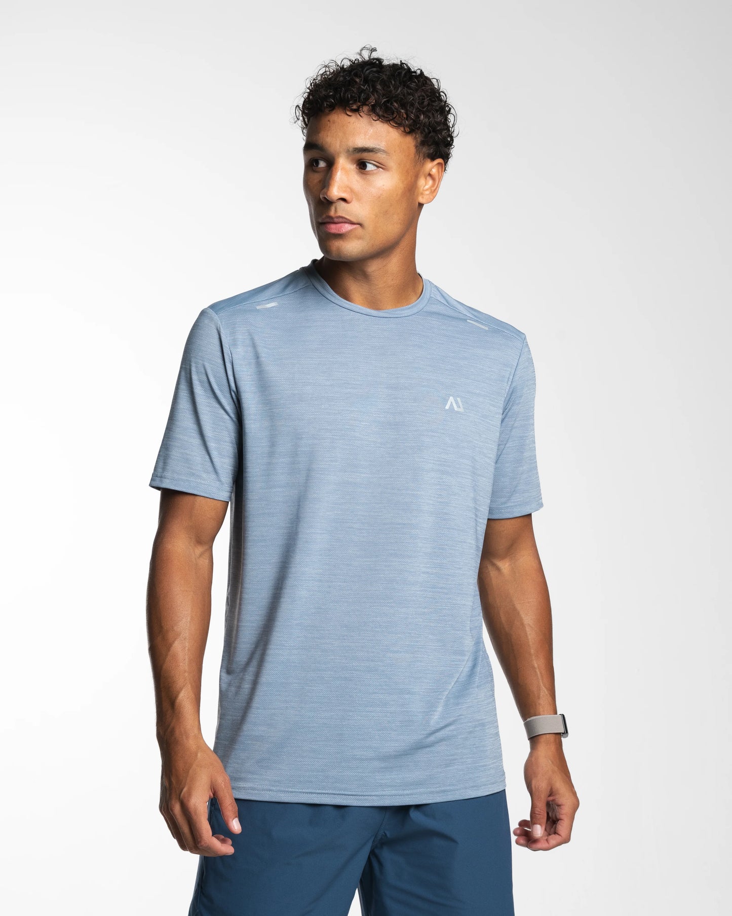 Agaru Motion T-Shirt - Frost