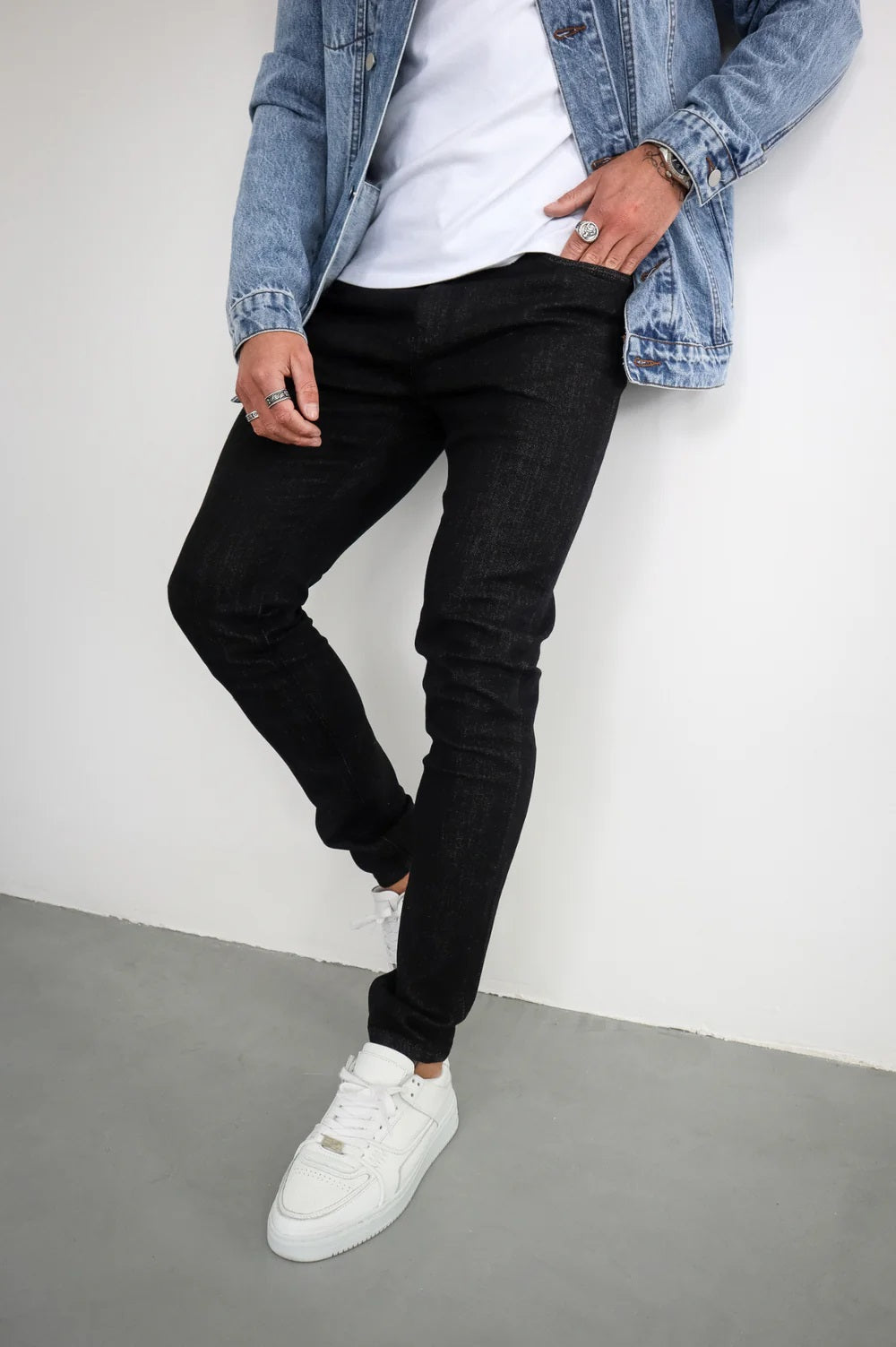 Capo Jeans - Black