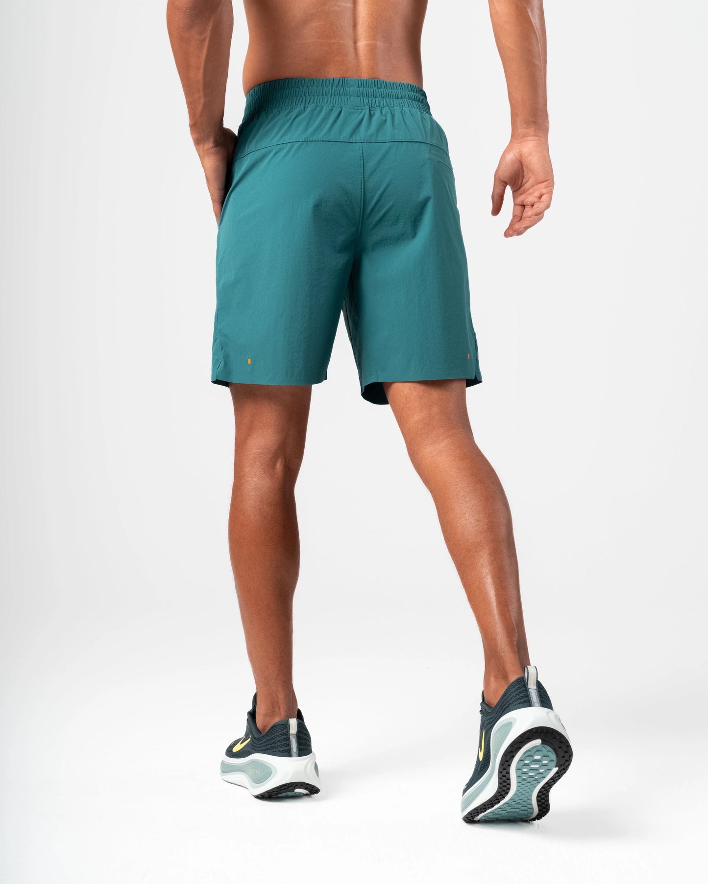 Agaru  Versa Short - Emerald Green