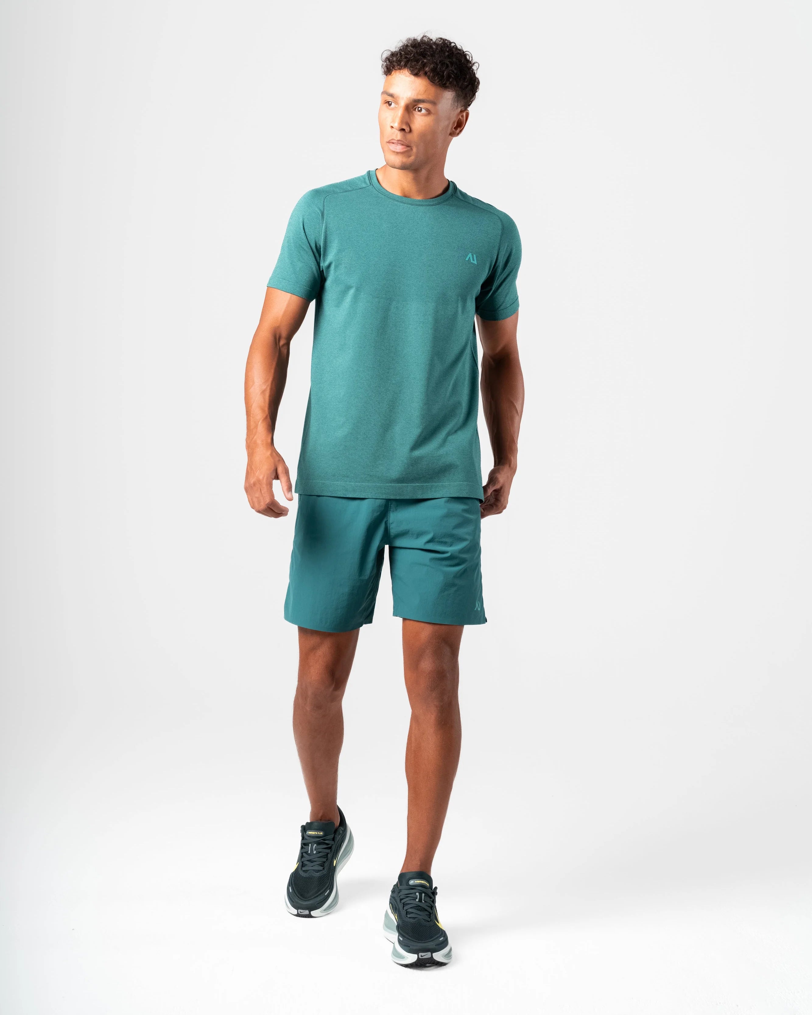 Agaru Versa Knit T-shirt - Emerald Green