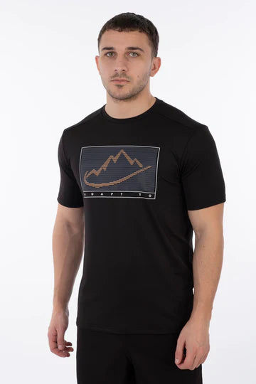 Adapt To, Linear T-Shirt Black Orange