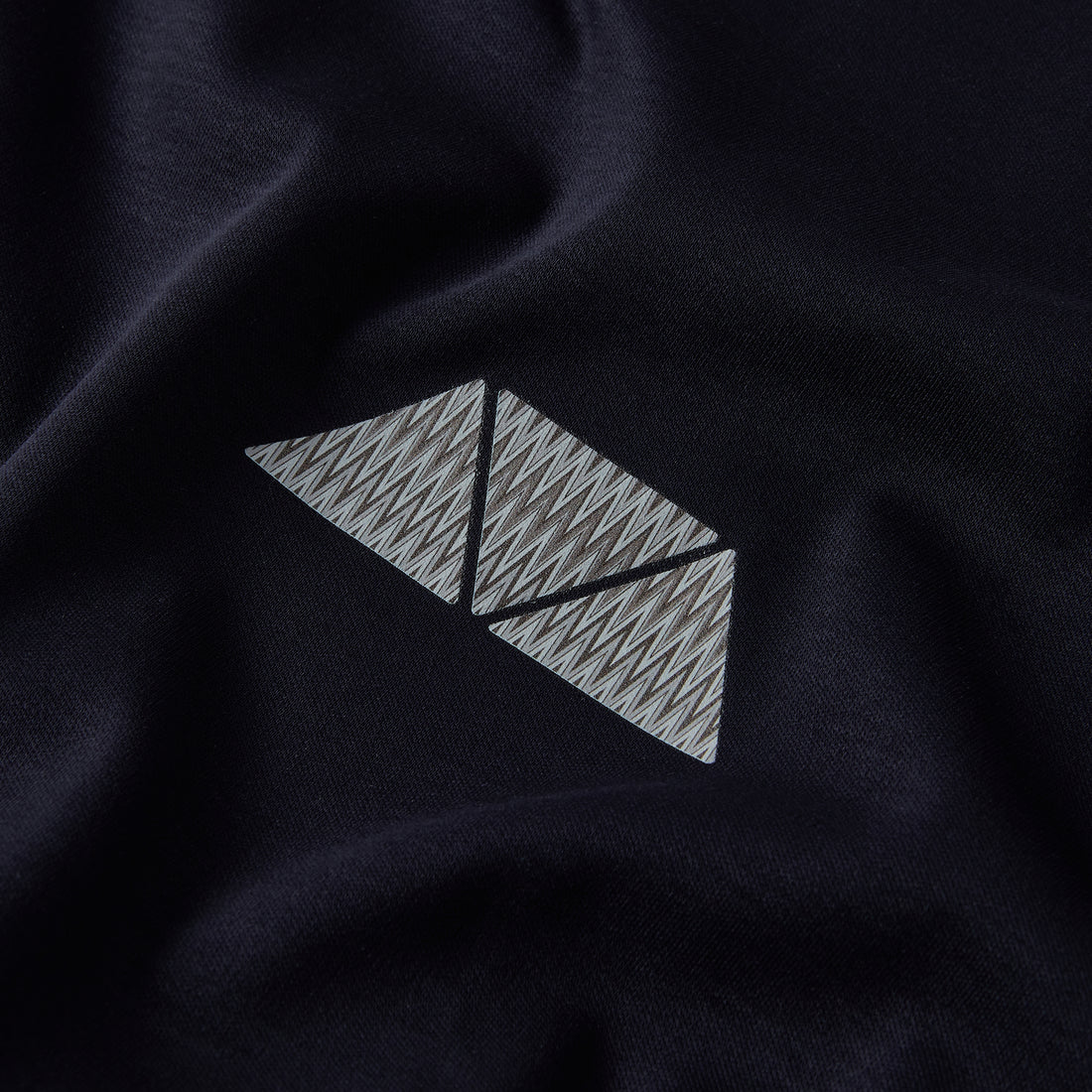 Mosquito Azure Triangle (Grey) T-Shirt - Navy