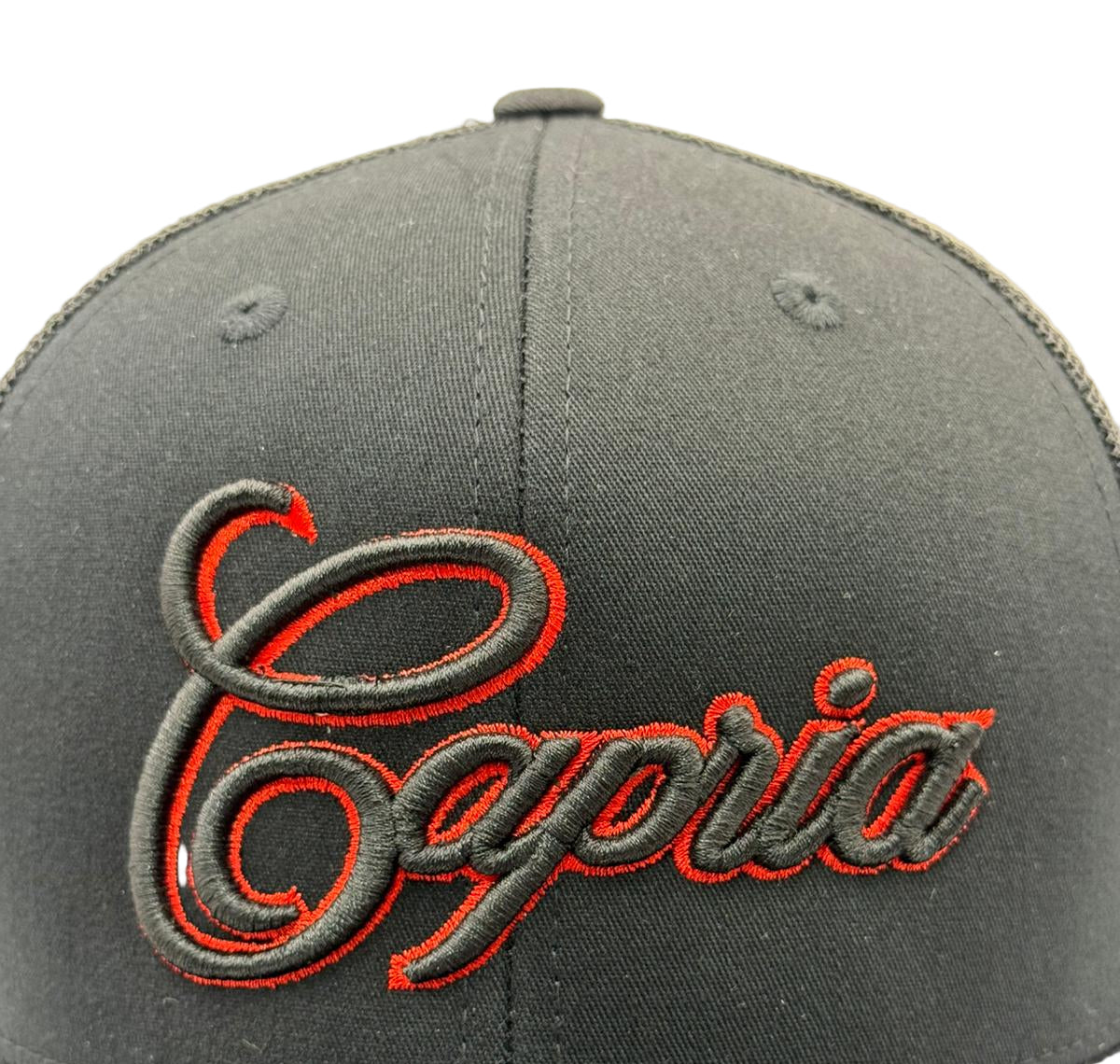 Capria Cap - Black/Red