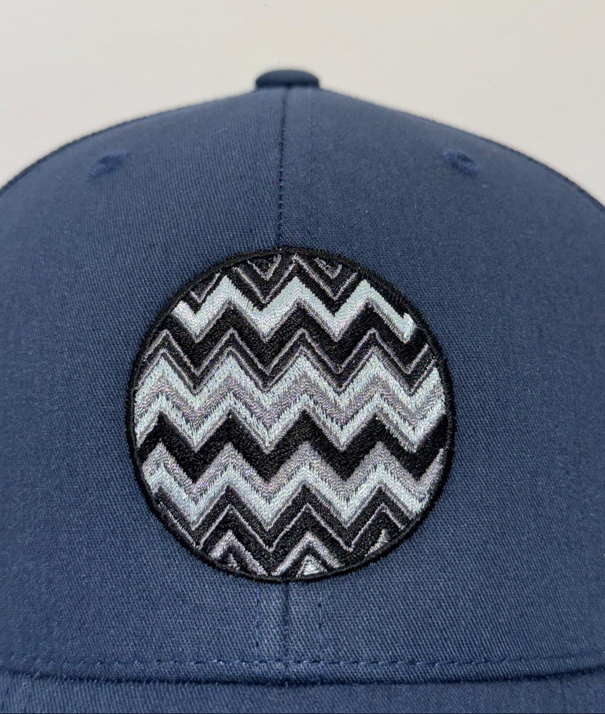 Lidz Grey Zig Zag Cap - Navy