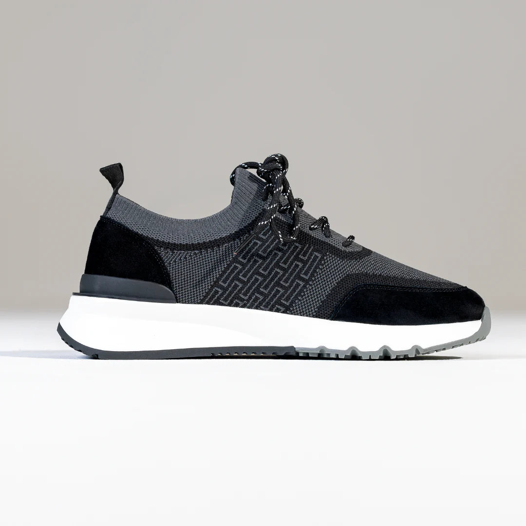 Lanka Sky Knit Runner - Black