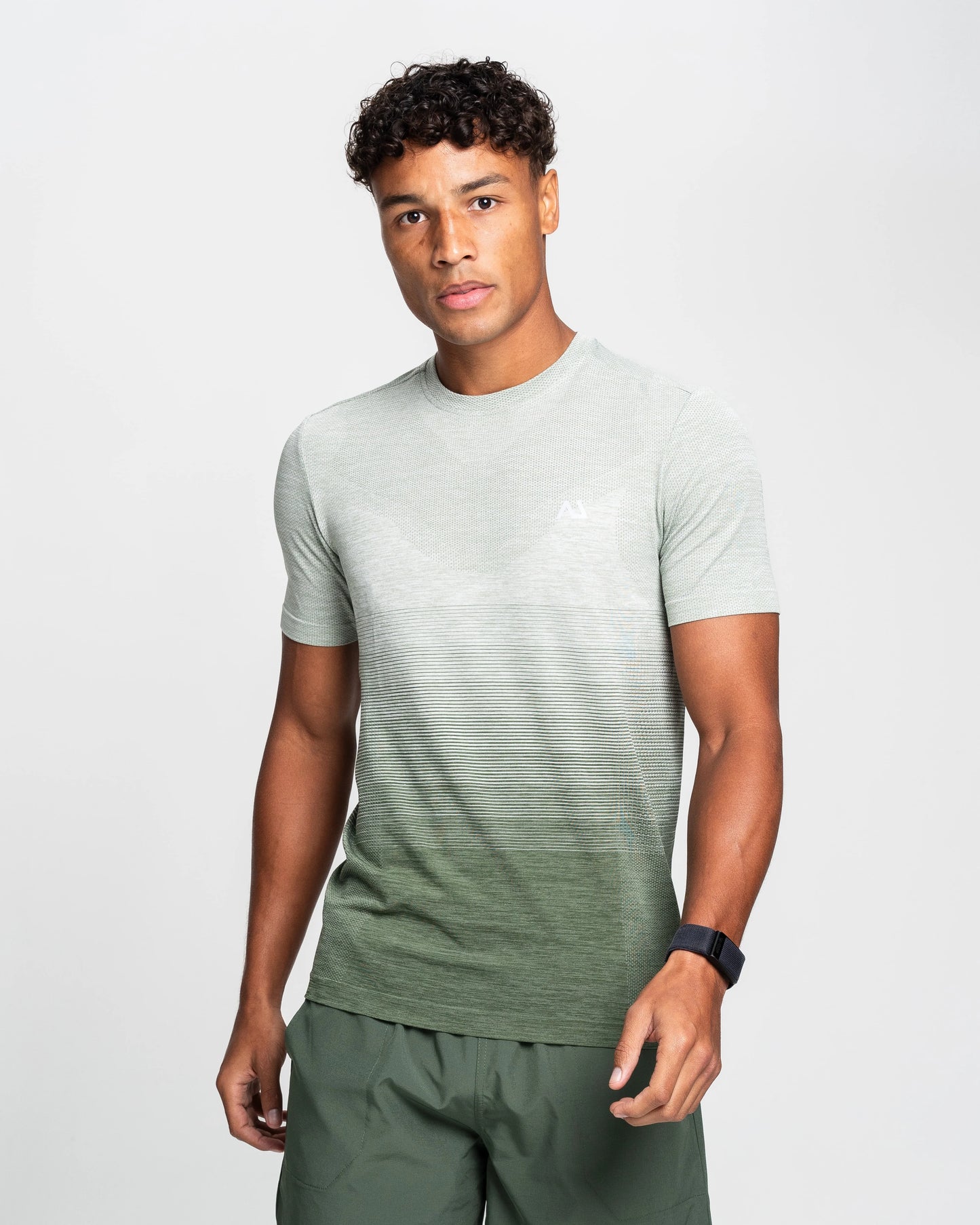 Agaru Kita Gradient Seamless T-Shirt - Forest Green