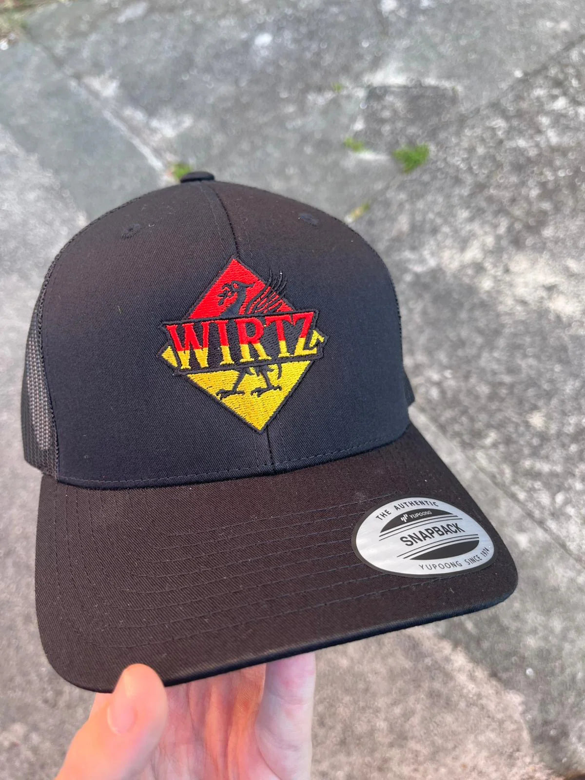 Cap Culture/AMQ Wirtz - Black