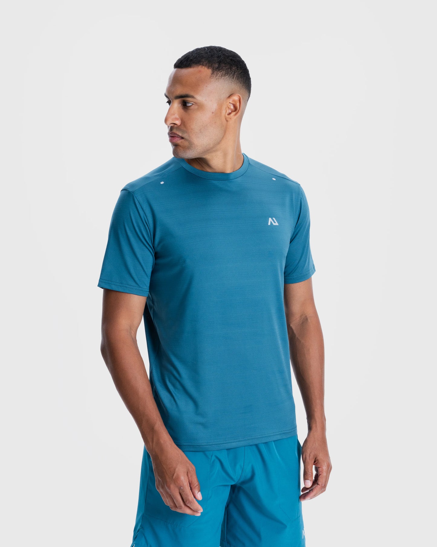 Agaru Pacer T-Shirt - Teal Blue